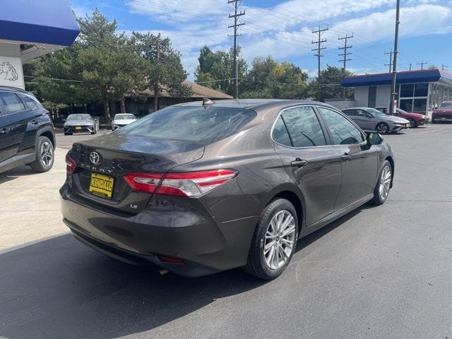 Used 2020 Toyota Camry LE 4D Sedan – 4T1C11AK0LU942154