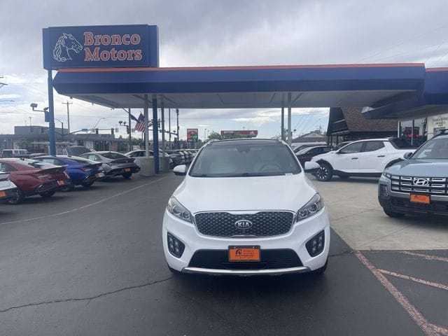 Used 2016 Kia Sorento SX Limited 4D Sport Utility – 5XYPK4A5XGG020139