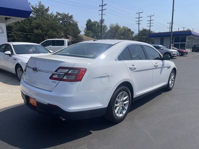 Used 2014 Ford Taurus SE 4D Sedan – 1FAHP2D94EG150524
