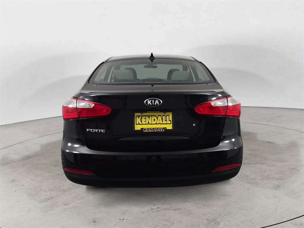 Used 2015 Kia Forte LX 4D Sedan – KNAFK4A66F5426220