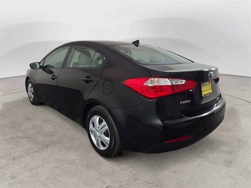 Used 2015 Kia Forte LX 4D Sedan – KNAFK4A66F5426220