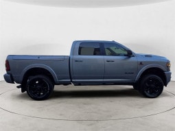 Used 2022 Ram 2500 Limited 4D Crew Cab – 3C6UR5SL4NG318161 full