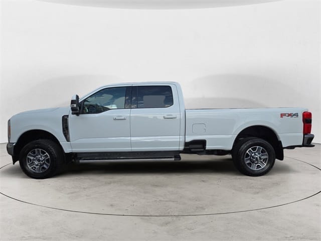 Used 2023 Ford F-350SD Lariat 4D Crew Cab – 1FT8W3BN4PEC56585