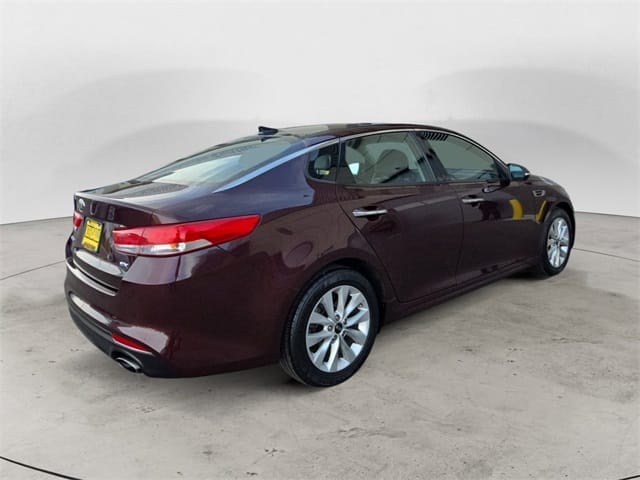 Used 2018 Kia Optima EX 4D Sedan – 5XXGU4L38JG204397