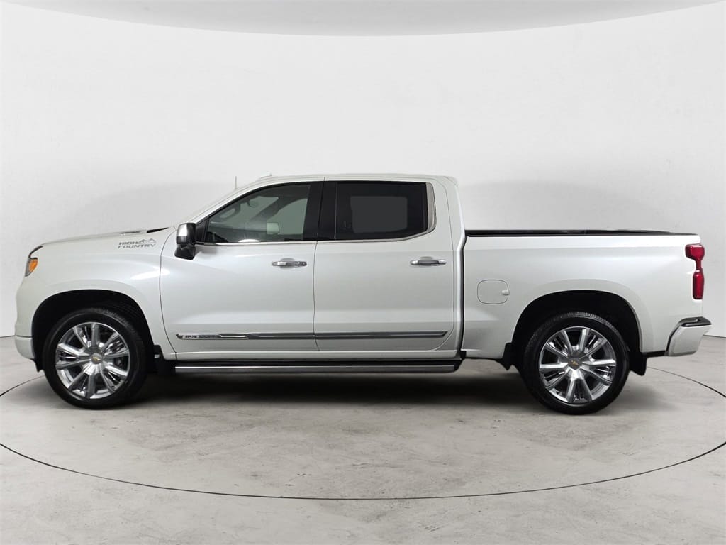 Used 2024 Chevrolet Silverado 1500 High Country 4D Crew Cab – 1GCUDJE88RZ356571