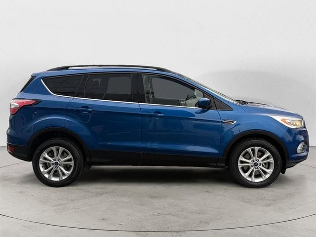 Used 2017 Ford Escape SE 4D Sport Utility – 1FMCU9GDXHUD31697