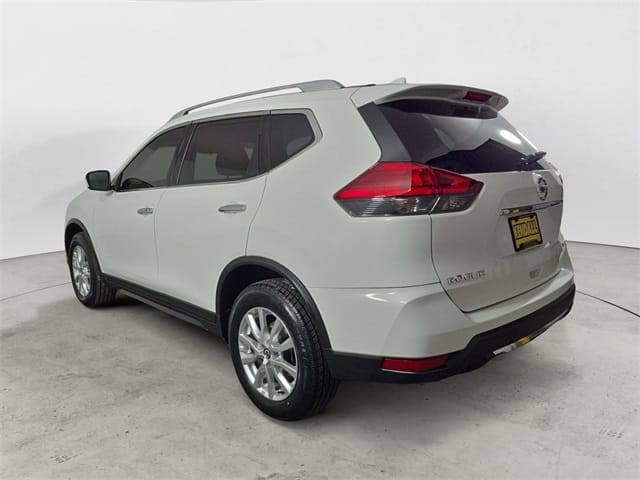 Used 2017 Nissan Rogue SV 4D Sport Utility – 5N1AT2MVXHC799028