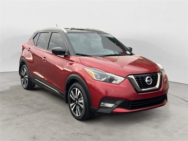 Used 2019 Nissan Kicks SR 4D Sport Utility – 3N1CP5CU3KL545297