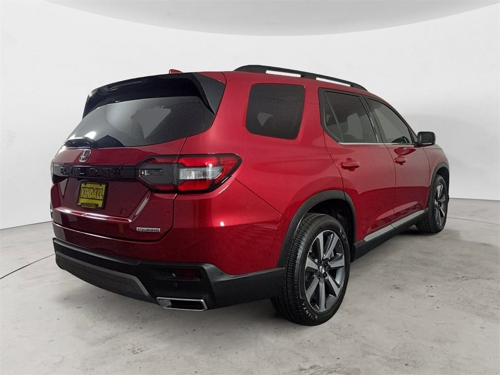 Used 2023 Honda Pilot Touring 4D Sport Utility – 5FNYG1H70PB034263