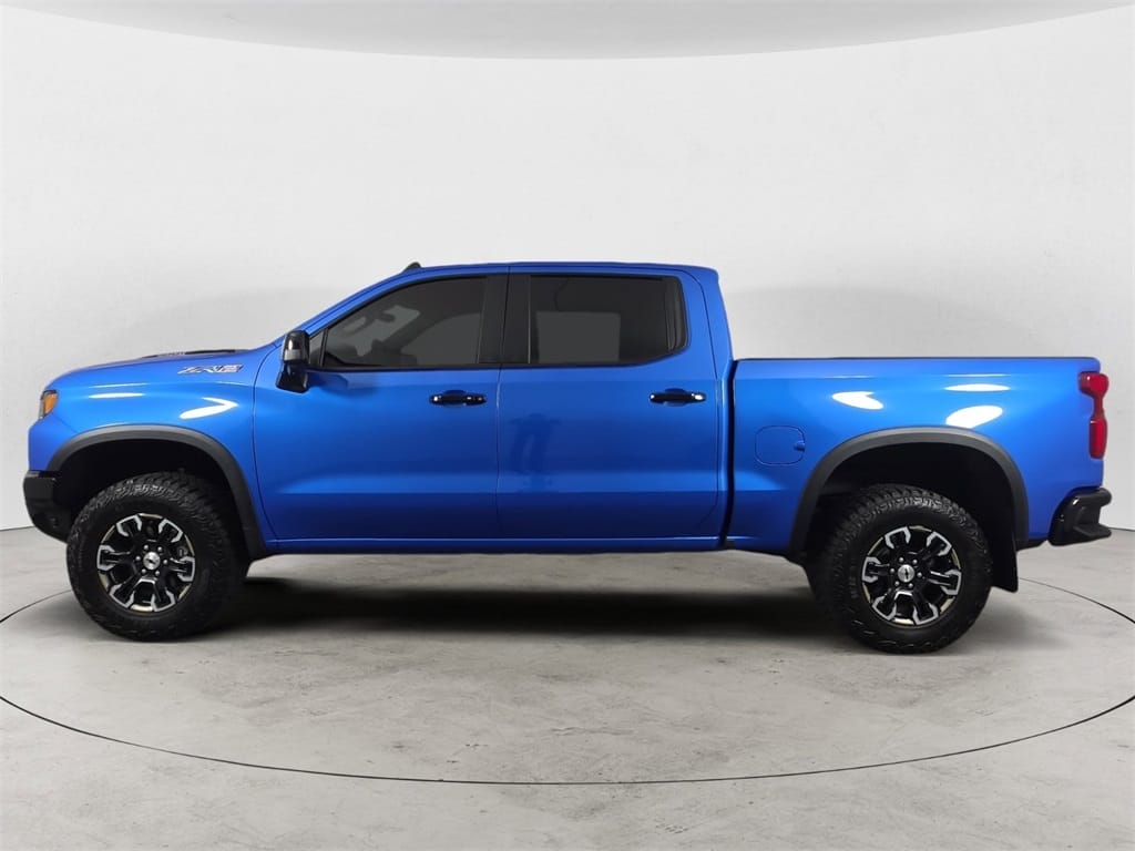 Used 2025 Chevrolet Silverado 1500 ZR2 4D Crew Cab – 3GCUKHE86SG386284
