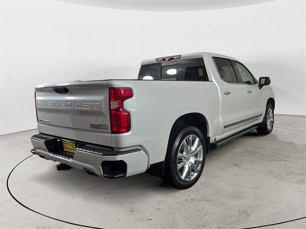 Used 2024 Chevrolet Silverado 1500 High Country 4D Crew Cab – 1GCUDJE88RZ356571