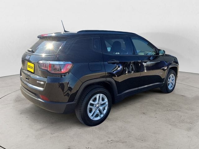 Used 2018 Jeep Compass Sport 4D Sport Utility – 3C4NJCAB3JT105589