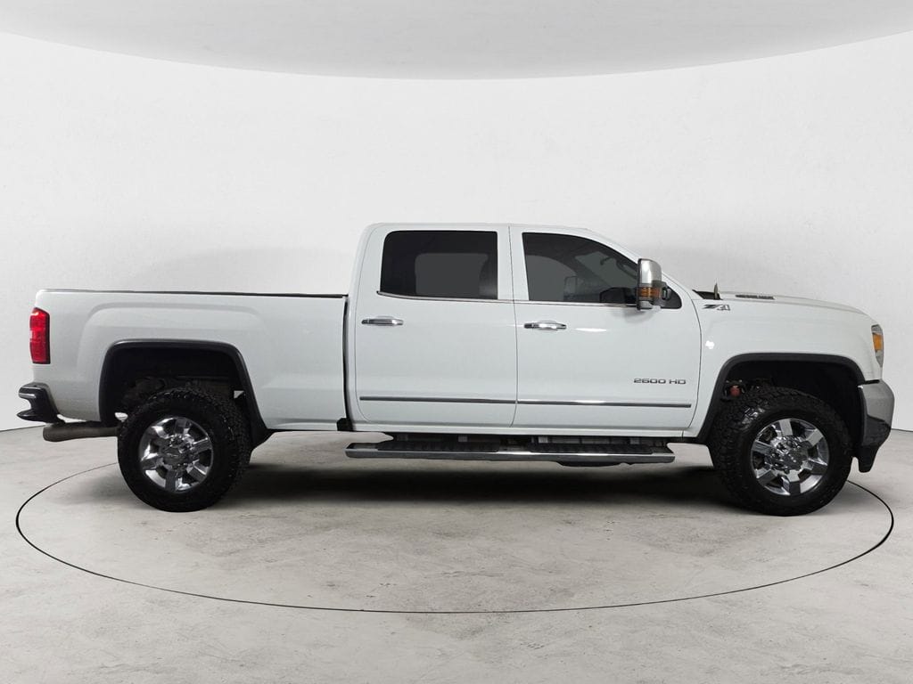 Used 2018 GMC Sierra 2500HD SLT 4D Crew Cab – 1GT12TEY6JF271190