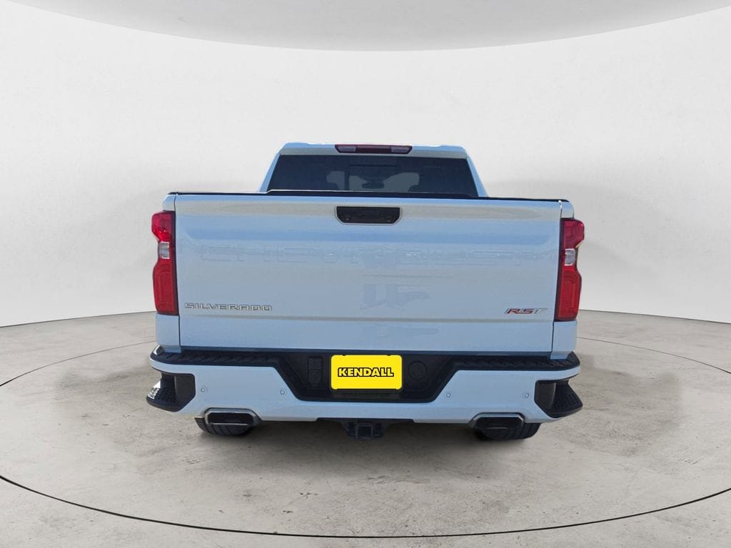 Used 2024 Chevrolet Silverado 1500 RST 4D Crew Cab – 1GCUDEED3RZ242479