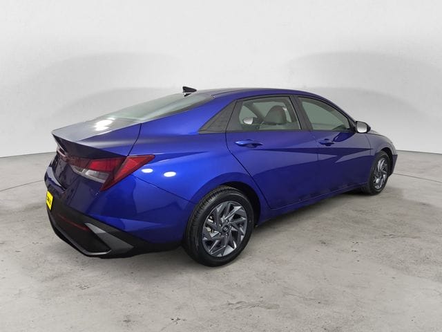 Used 2024 Hyundai Elantra SEL 4D Sedan – KMHLM4DGXRU788626