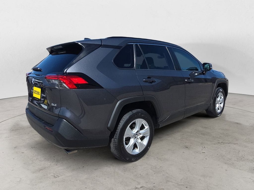 Used 2020 Toyota RAV4 XLE 4D Sport Utility – 2T3W1RFV7LW089287