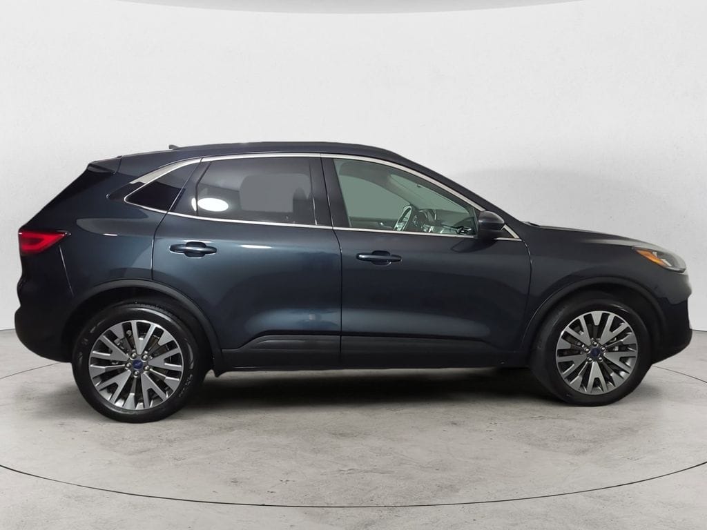 Used 2022 Ford Escape Hybrid Titanium 4D Sport Utility – 1FMCU9DZ0NUA90289