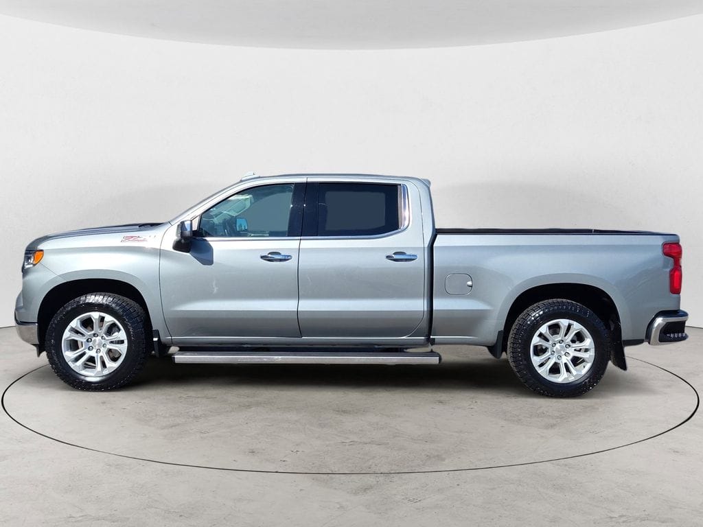 Used 2024 Chevrolet Silverado 1500 LTZ 4D Crew Cab – 1GCUDGED5RZ370993