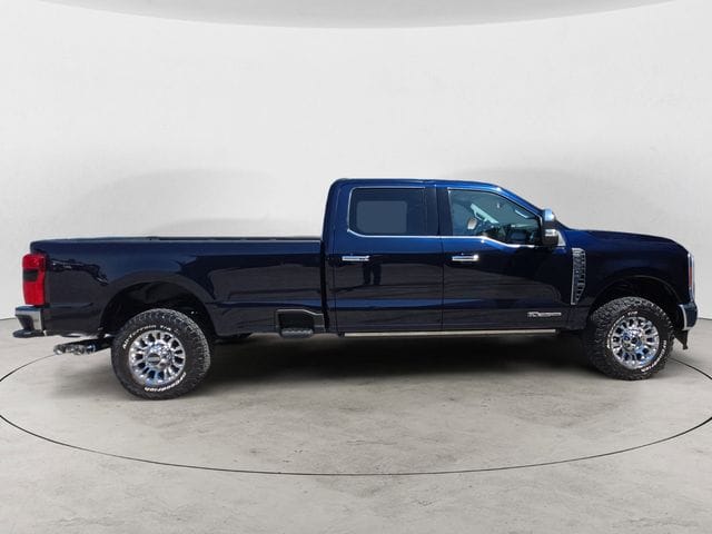 Used 2025 Ford F-350SD Lariat 4D Crew Cab – 1FT8W3BTXSEC64987