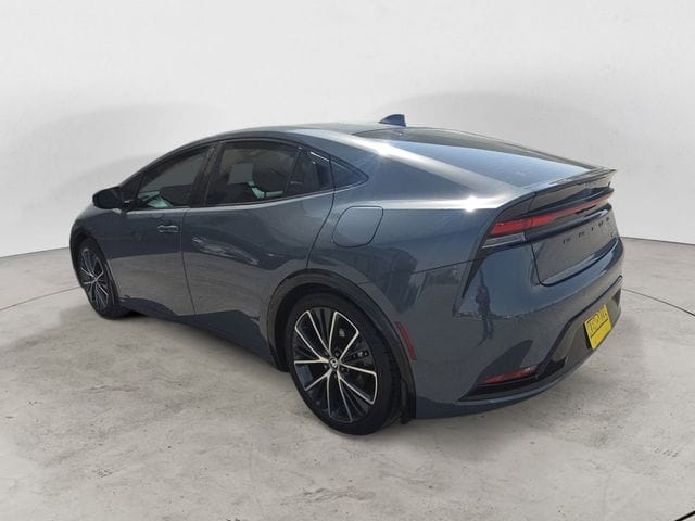 Used 2024 Toyota Prius XLE 5D Hatchback – JTDADABU4R3024375