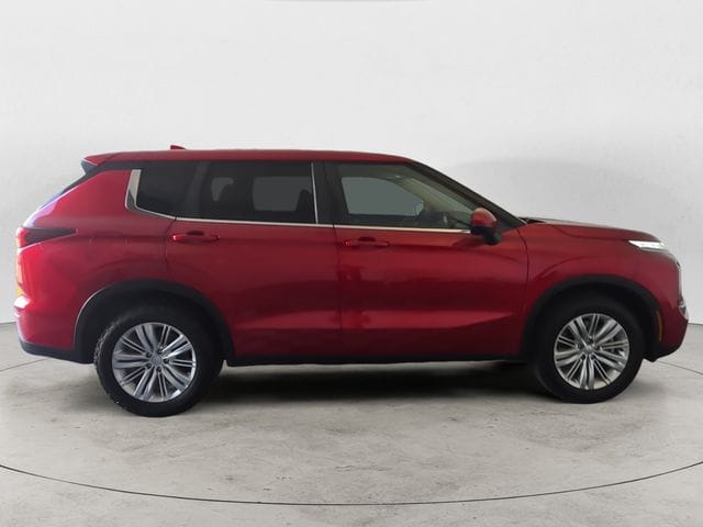 Used 2023 Mitsubishi Outlander ES 4D Sport Utility – JA4J4TA84PZ010013