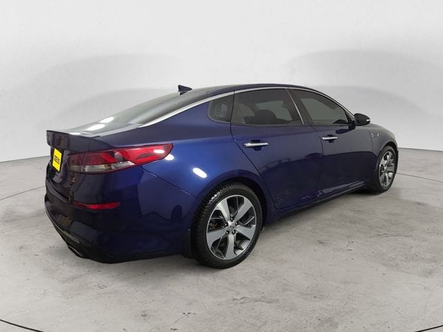 Used 2019 Kia Optima S 4D Sedan – 5XXGT4L33KG313080
