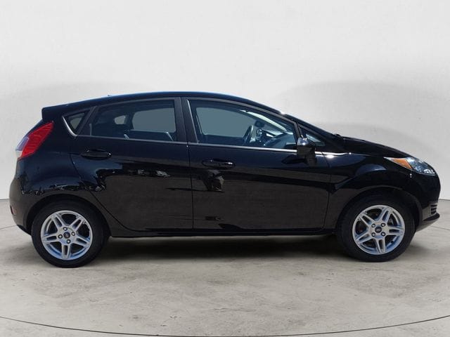 Used 2019 Ford Fiesta SE 4D Hatchback – 3FADP4EJ2KM134603
