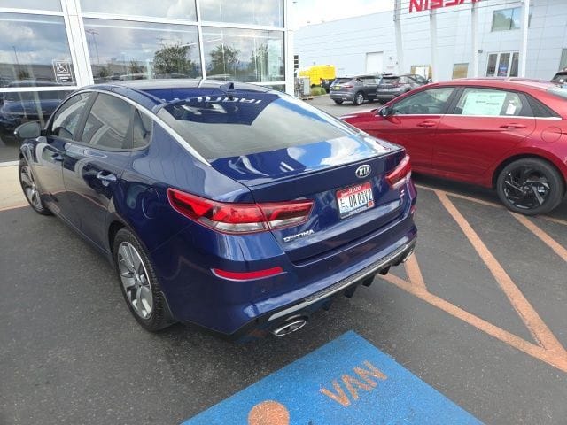 Used 2019 Kia Optima S 4D Sedan – 5XXGT4L33KG313080