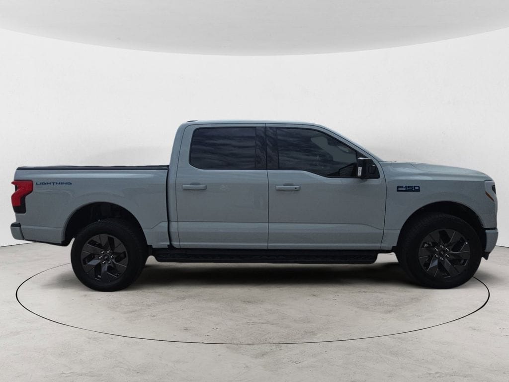 Used 2024 Ford F-150 Lightning Flash 4D Crew Cab – 1FTVW3L78RWG01908