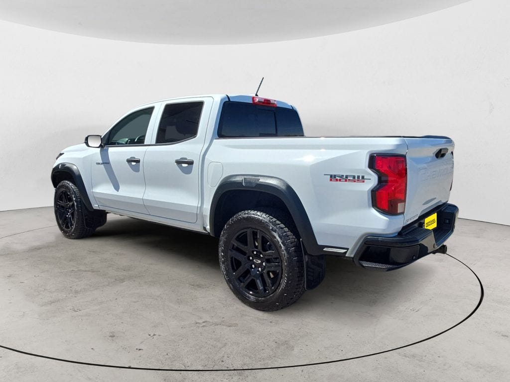 Used 2025 Chevrolet Colorado Trail Boss 4D Crew Cab – 1GCPTEEK0S1142276