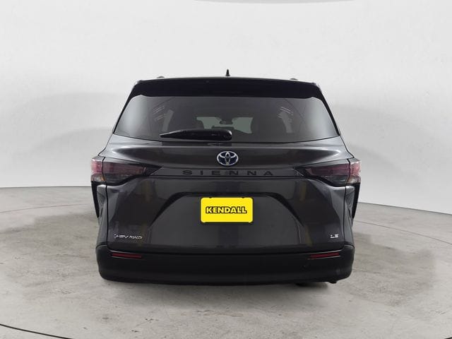 Used 2025 Toyota Sienna LE 4D Passenger Van – 5TDKSKFC4SS190577