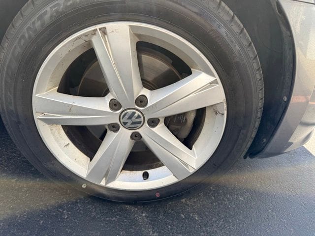 Used 2014 Volkswagen Passat  4D Sedan – 1VWAT7A3XEC044653