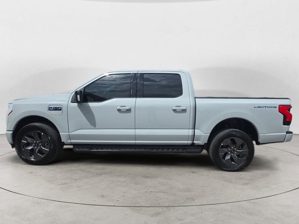 Used 2024 Ford F-150 Lightning Flash 4D Crew Cab – 1FTVW3L78RWG01908