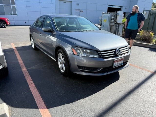 Used 2014 Volkswagen Passat 1.8T Wolfsburg Edition 4D Sedan – 1VWAT7A3XEC044653
