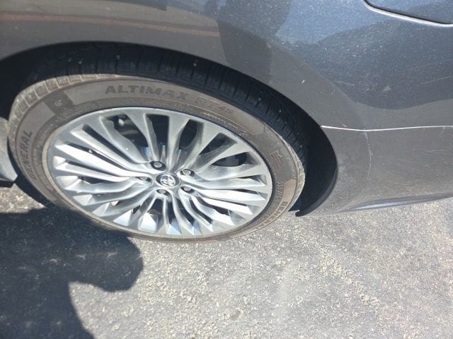 Used 2016 Toyota Avalon Limited 4D Sedan – 4T1BK1EB9GU238494