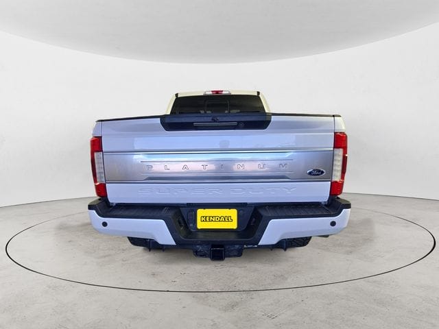 Used 2019 Ford F-250SD Platinum 4D Crew Cab – 1FT7W2BT1KEF88982