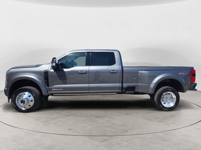 Used 2025 Ford F-450SD Platinum 4D Crew Cab – 1FT8W4DM6SEC95021