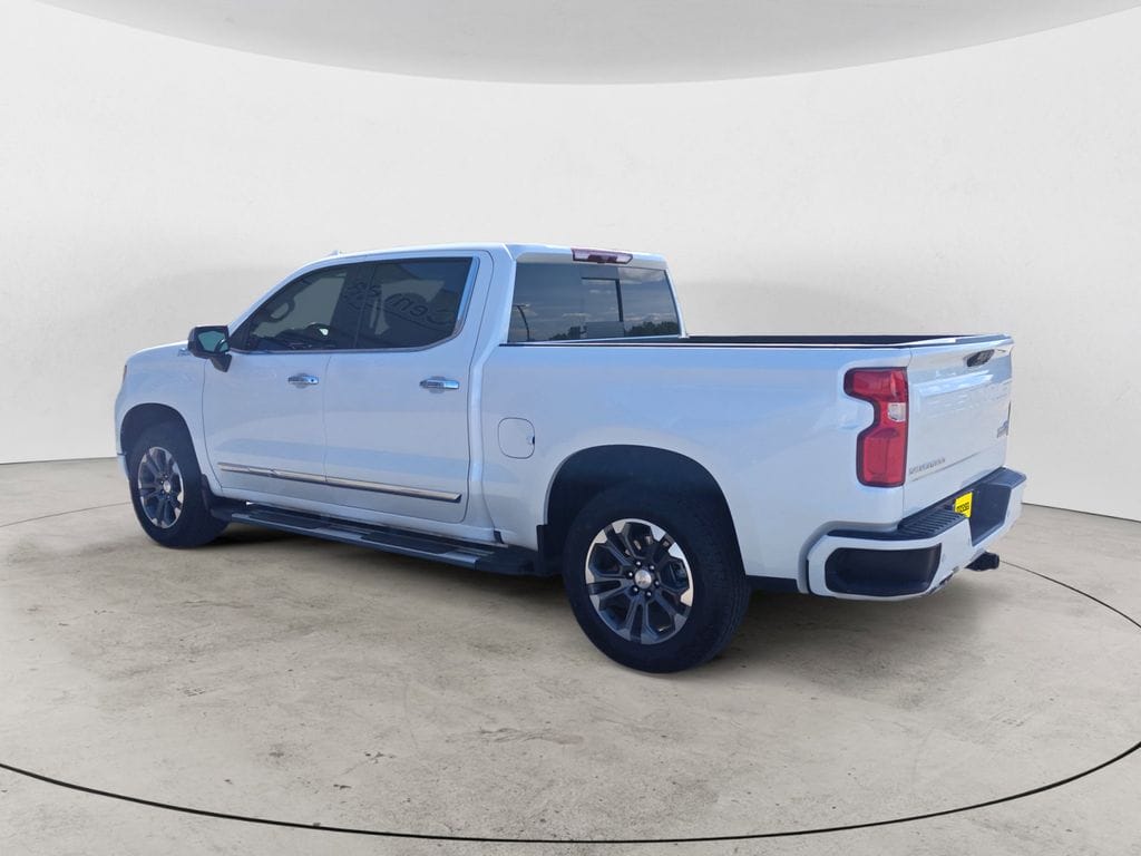 Used 2023 Chevrolet Silverado 1500 High Country 4D Crew Cab – 1GCUDJE87PZ143933